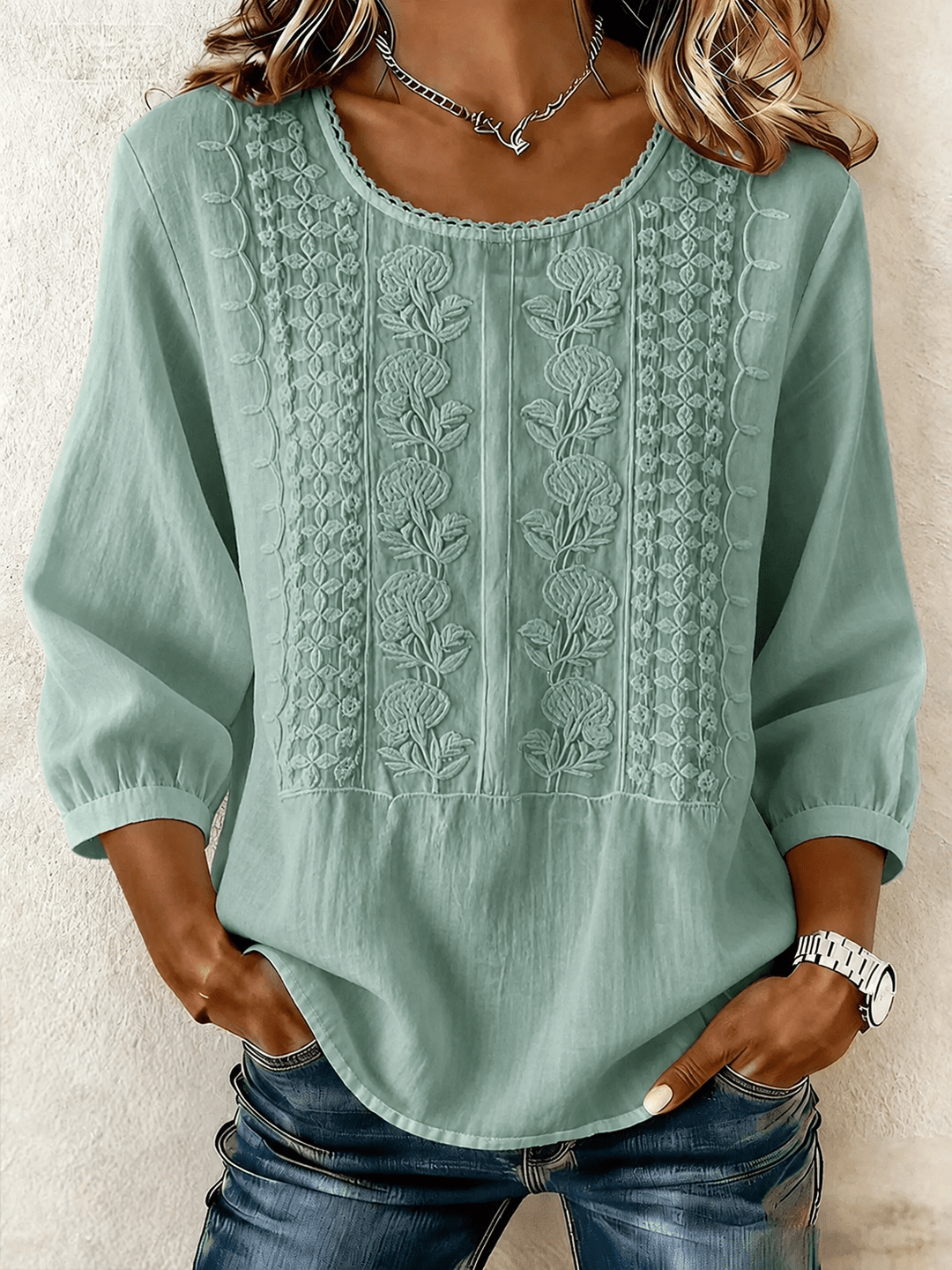 Amélie | Embroidered Lace Blouse